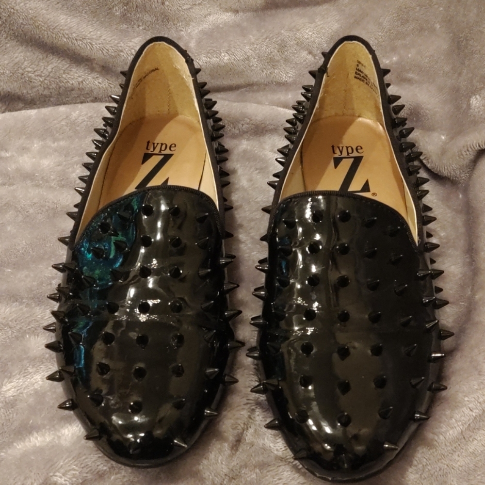 Type Z Spike Shoes